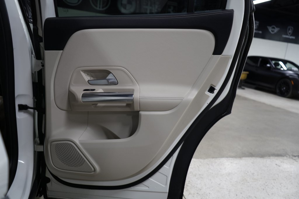 Used 2022 Mercedes-Benz GLA 250 w/ Premium Package Lite image 24