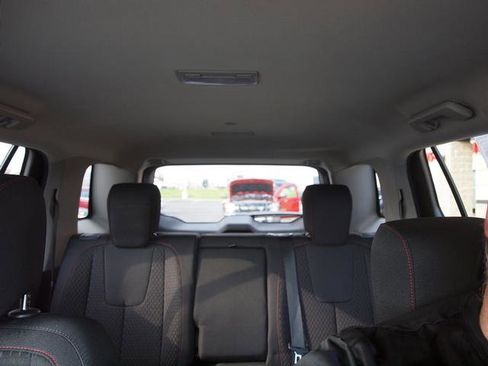 Used 2014 GMC Terrain SLE image 12