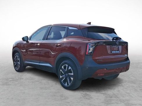 Certified 2025 Nissan Kicks SV image 4
