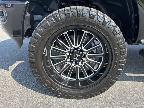 New 2023 GMC Savana 2500 w/ Driver Convenience Package image 13