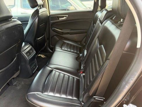 Used 2022 Ford Edge SEL AWD/4WD image 7