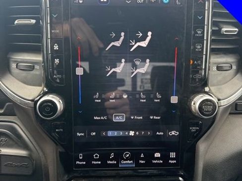 Used 2022 RAM 3500 Laramie image 22