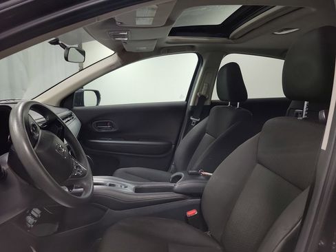Used 2016 Honda HR-V EX image 13