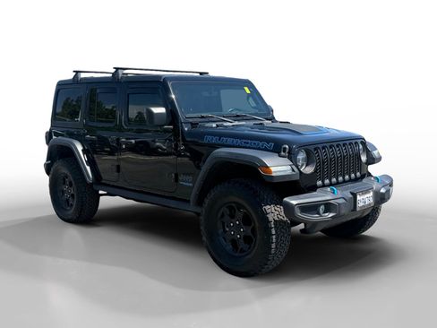 Used 2021 Jeep Wrangler Unlimited Rubicon 4xe w/ Cold Weather Group AWD/4WD image 7