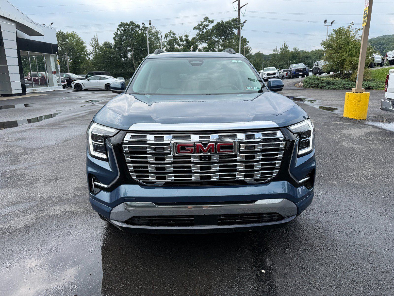 New 2027 GMC Terrain Denali AWD/4WD image 8