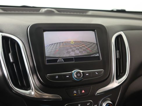 Used 2023 Chevrolet Equinox LT w/ Driver Convenience Package image 6