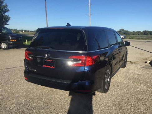 Used 2023 Honda Odyssey EX-L image 5