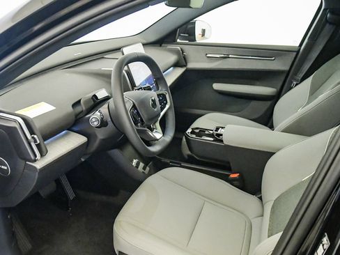 New 2026 Volvo EX30 Cross Country Ultra AWD/4WD image 17