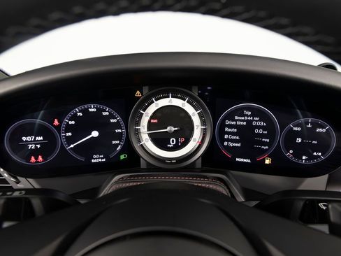 Certified 2023 Porsche 911 Carrera 4S AWD/4WD image 24