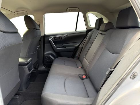 Used 2020 Toyota RAV4 LE w/ All Weather Liner Package AWD/4WD image 19