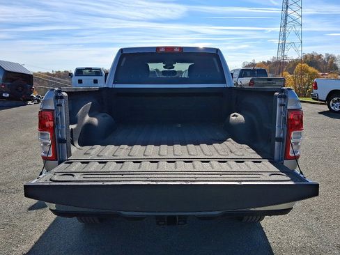 Used 2024 RAM 2500 Big Horn w/ Bed Utility Group image 27