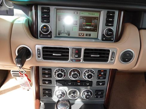 Used 2009 Land Rover Range Rover Autobiography AWD/4WD image 12