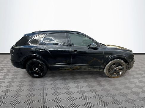 Used 2018 Bentley Bentayga AWD/4WD image 9
