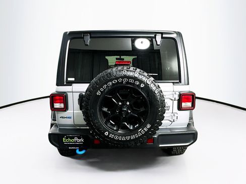 Used 2023 Jeep Wrangler Unlimited w/ 8.4" Radio Group image 7