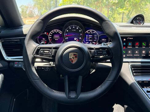 Certified 2023 Porsche Panamera Platinum Edition RWD image 15