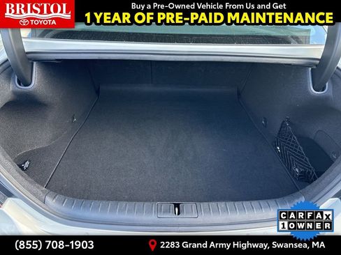 Used 2025 Genesis G70 2.5T image 32