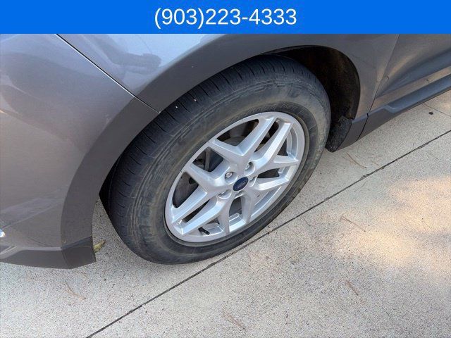 Used 2024 Ford Edge SE AWD/4WD image 2