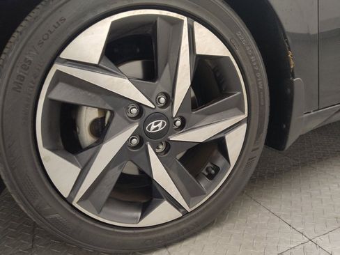 Used 2023 Hyundai Elantra SEL w/ Convenience Package FWD image 31