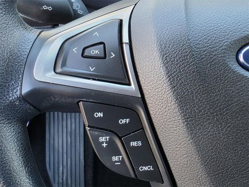 Used 2018 Ford Fusion S image 22