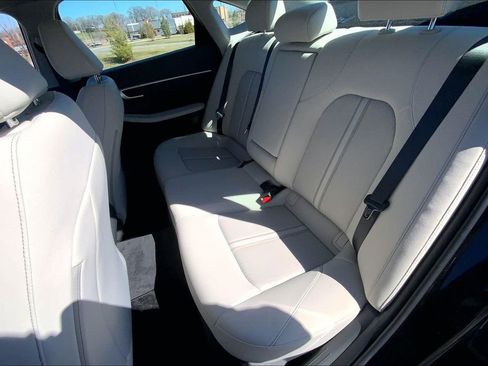 Used 2025 Hyundai Sonata SEL image 19
