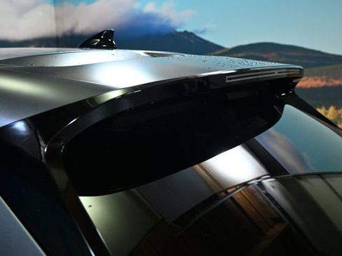 Used 2024 Hyundai Ioniq 5 SEL image 14