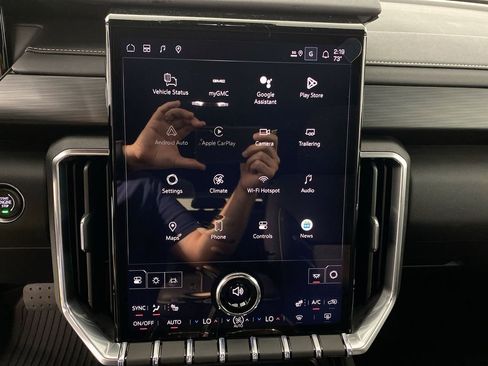 Used 2026 GMC Acadia Elevation w/ Black Edition image 16