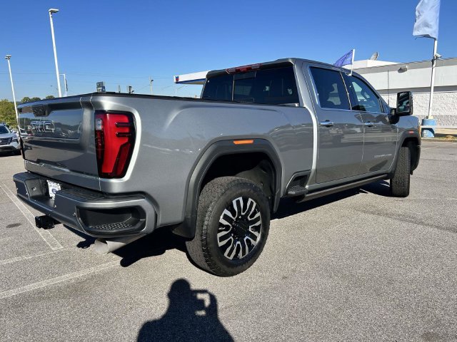 Used 2025 GMC Sierra 2500 Denali Ultimate w/ Max Trailering Package AWD/4WD image 6
