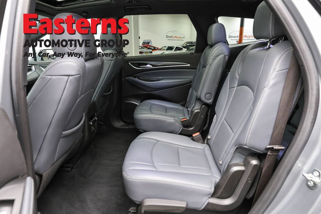 Used 2023 Buick Enclave Essence w/ Experience Buick Package FWD image 24