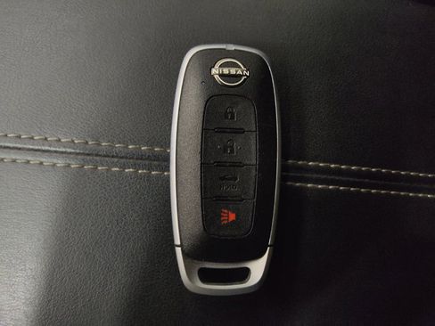 Used 2025 Nissan Sentra S FWD image 32