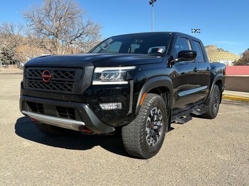 Used 2022 Nissan Frontier PRO-4X w/ Off-Road Protection Package image 2