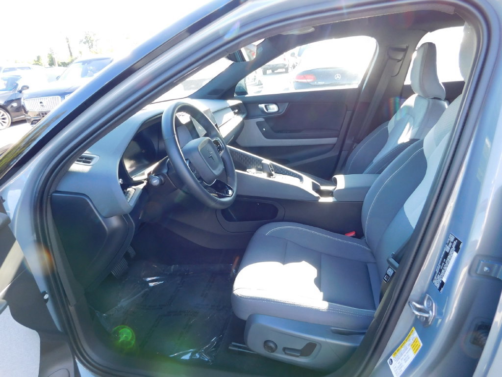 Used 2022 Polestar Polestar 2 w/ Pilot Package AWD/4WD image 18
