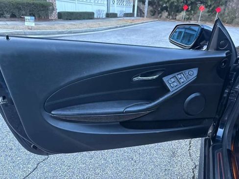 Used 2010 BMW 650i Convertible image 17