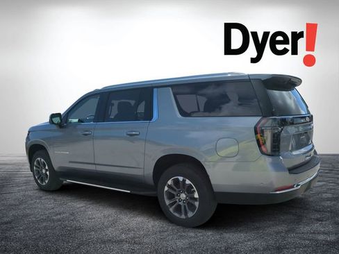 New 2026 Chevrolet Suburban LT w/ Comfort Package image 5