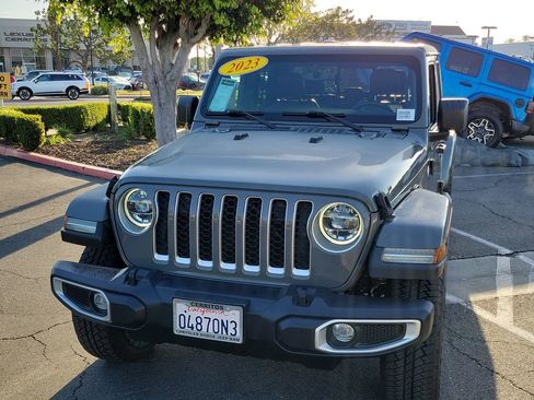 Certified 2022 Jeep Gladiator Overland w/ Popular Equipment Package image 24