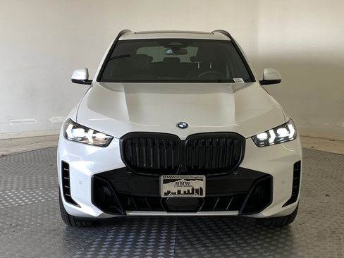New 2026 BMW X5 xDrive40i w/ M Sport Package image 6