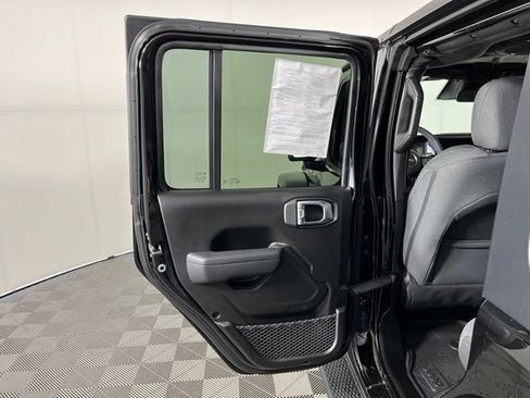 Used 2026 Jeep Wrangler Unlimited Sport AWD/4WD image 37