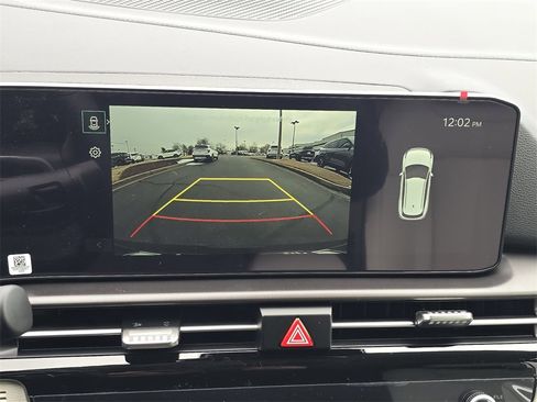 New 2026 Kia Sportage EX image 18