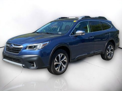 Used 2022 Subaru Outback Touring image 2