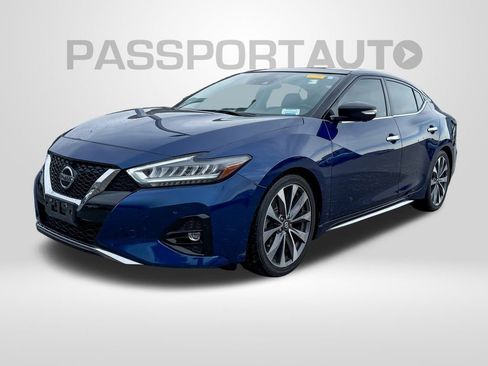 Used 2019 Nissan Maxima Platinum w/ Illumination Package image 2