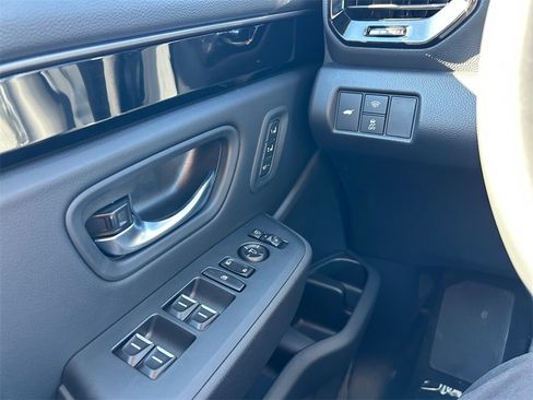 New 2025 Honda Pilot TrailSport image 22