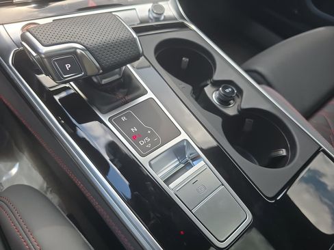Used 2025 Audi S6 Prestige AWD/4WD image 22