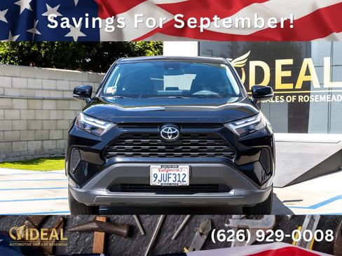 Used 2024 Toyota RAV4 LE FWD image 4