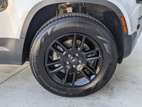 Certified 2024 Land Rover Defender 110 S image 32