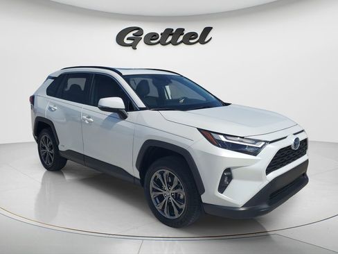Certified 2023 Toyota RAV4 XLE Premium AWD/4WD image 3