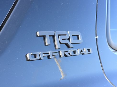 Used 2025 Toyota 4Runner Limited image 15