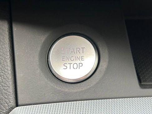 Used 2025 Audi Q5 2.0T Premium image 33