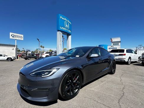 Used 2023 Tesla Model S Plaid AWD/4WD image 2