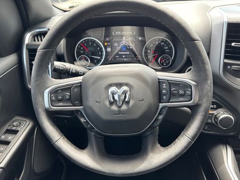 Used 2026 RAM 1500 4x4 Crew Cab image 26