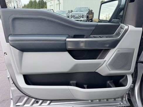 Used 2023 Ford F150 Limited image 30