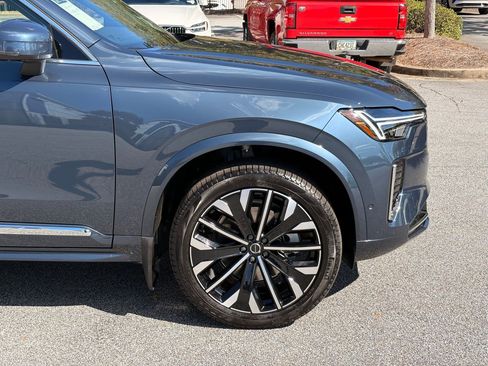 Used 2026 Volvo XC90 B6 Plus w/ Protection Package image 11